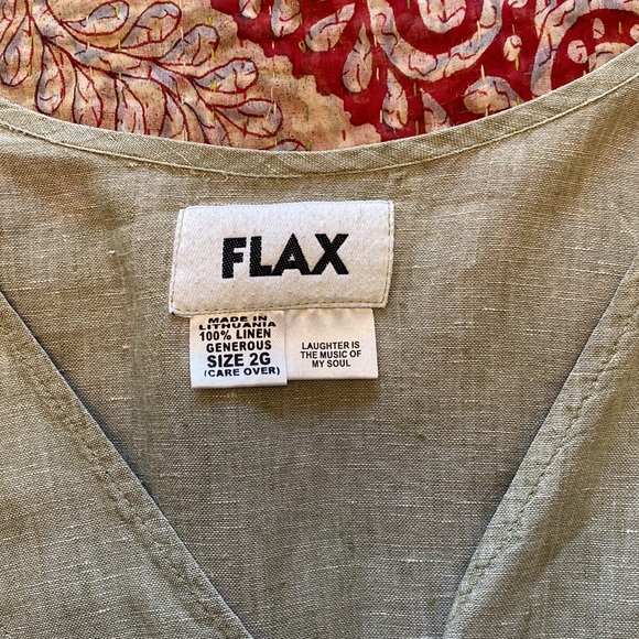 Flax linen three button blouse EUC - Picture 6 of 6